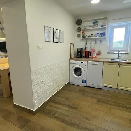 Istrian Stone Lenny Near * Porec