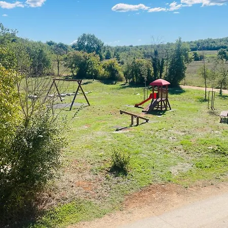 Istrian Stone Lenny Near Vila *