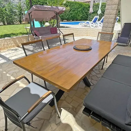 Istrian Stone Lenny Near Villa