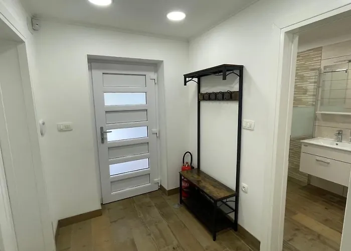 Istrian Stone Lenny Near